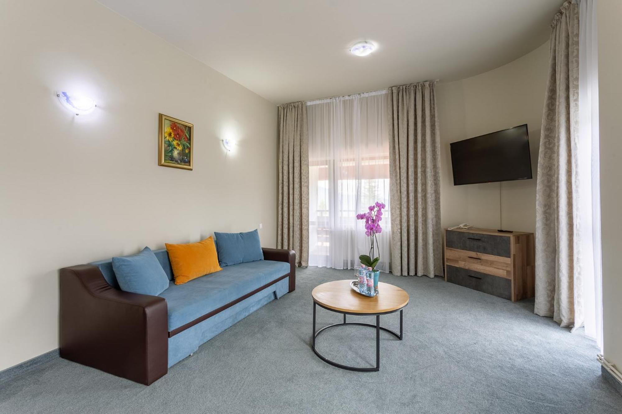 Hotel Hera Предял Екстер'єр фото